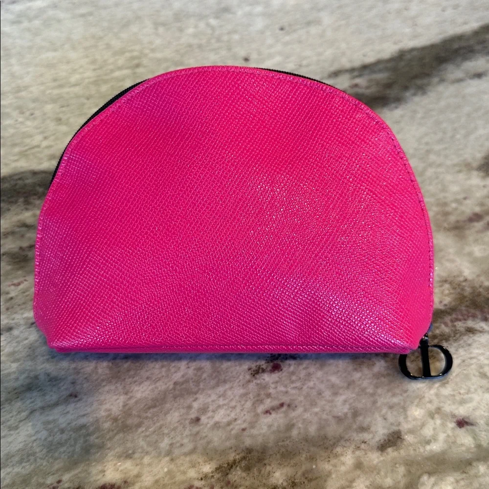 Dior Vibrant Pink Cosmetic Bag - Picture 3 of 6
